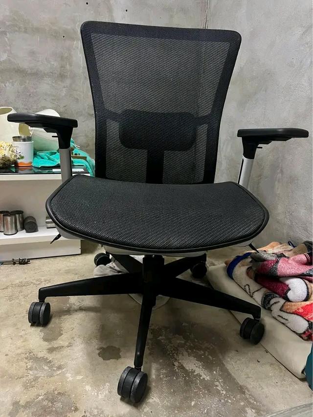 เก้าอี้ทำงานเพื่อสุขภาพ 1