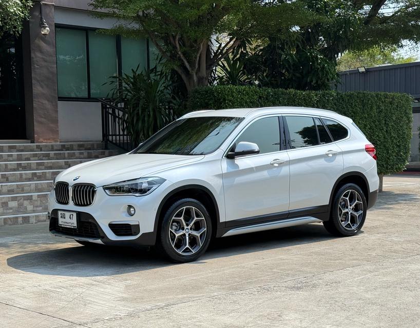 2019 BMW X1 18D F48 รถออกศูนย์ BMW THAILAND รถวิ่งน้อยเพียง 90,000 กม รถเข้าศูนย์ทุกระยะ รถไม่เคยมีอุบัติเหตุครับ รูปย่อยที่ 4