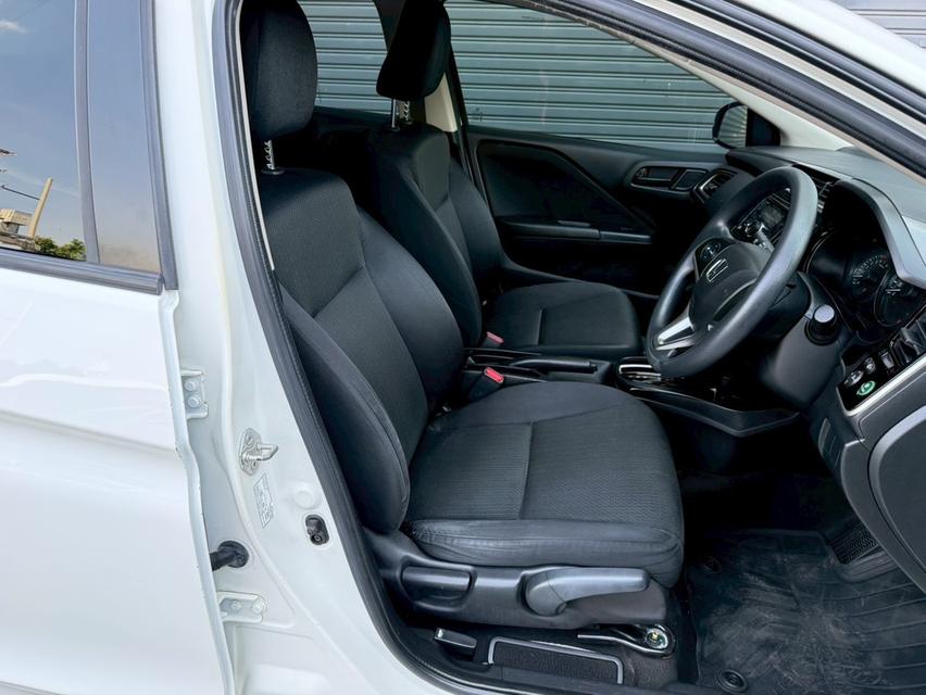 HONDA CITY 1.5V i-VTEC 2019 สีขาว MINOR CHANGE มือเดียวป้ายแดง 10