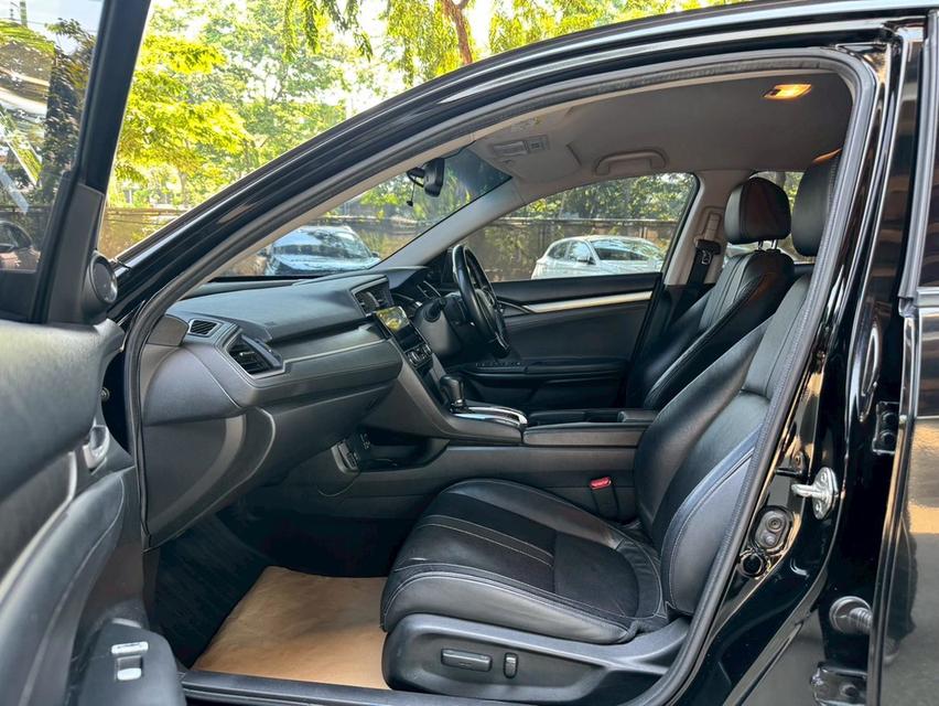 รถสวย มือเดียว ป้ายแดง 🚗 Honda CIVIC 1.5 TURBO RS AT ปี 2016 รูปที่ 17