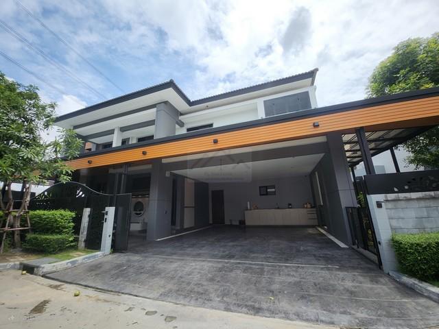 ให้เช่าบ้านเดี่ยว Pool Villa 375 ตรม. 5 ห้องนอน The City Bangna-KM.7 (เดอะซิตี้บางนา กม7) สระว่ายน้ำส่วนตัว หลังเมกะบางน
