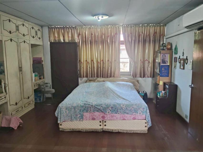 ขาย บ้านเดี่ยวลาดพร้าว 80 น่าอยู่ 600 ตรม 80 ตรว ออกได้หลายซอย 4