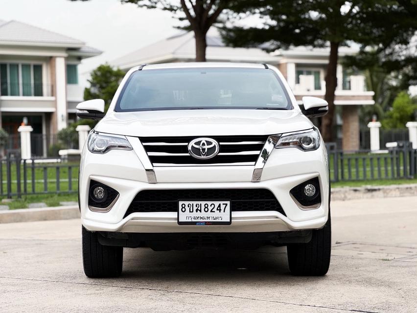 (แจ้งรหัสรถ AVA8247) ⭐️ TOYOTA FORTUNER TRD Sportivo 2.8V 2WD ปี 2016 ใช้งานน้อย รูปที่ 4