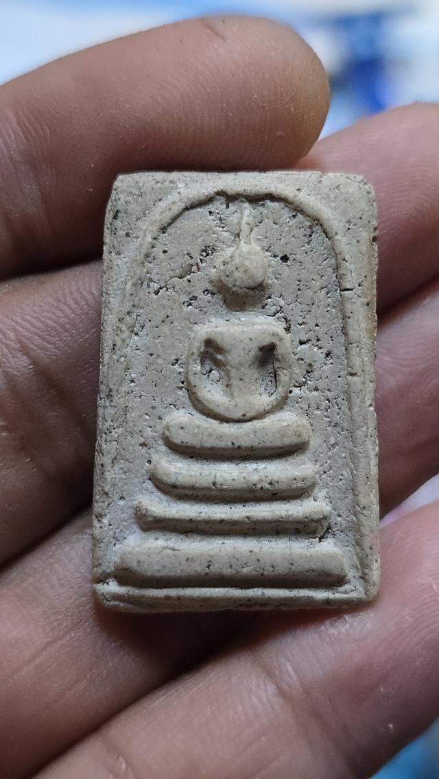 พระสมเด็จวัดระฆัง พิมพ์ทรงเจดีย์