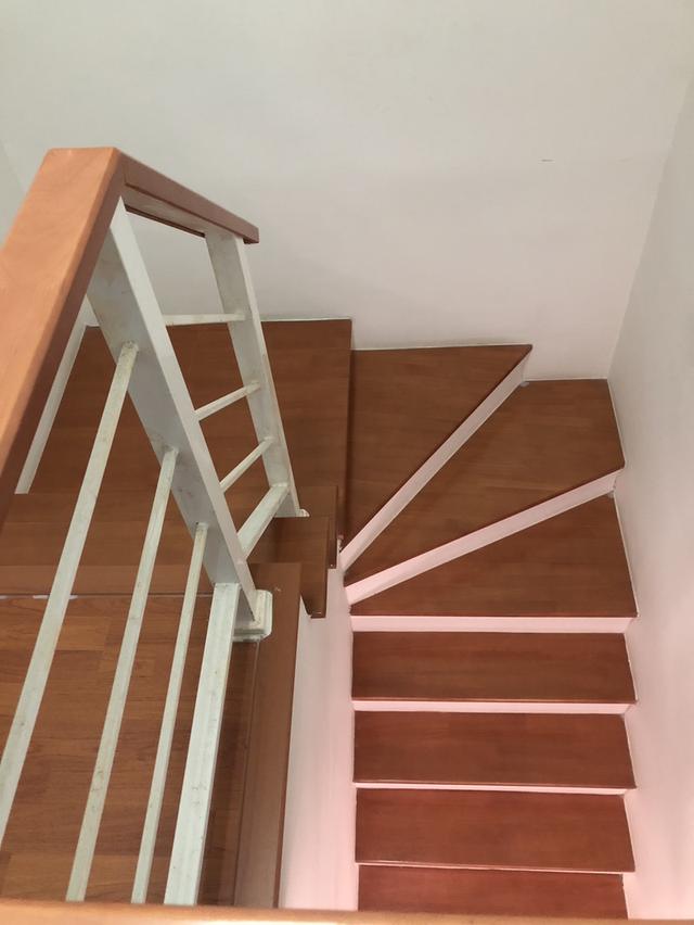 ทาวน์เฮ้าส์ หมู่บ้านไลโอบลิสต์ เพชรเกษม-ยอแซฟ 15