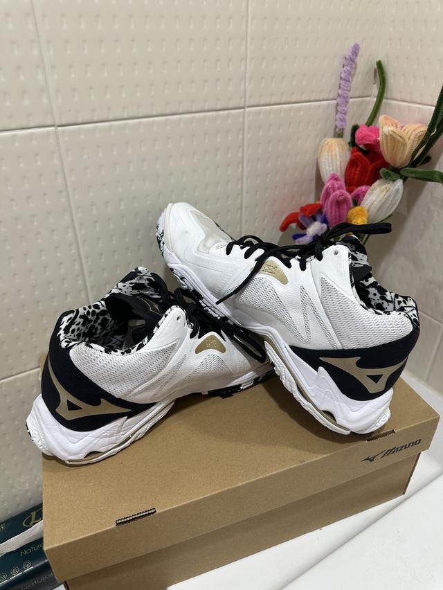 รองเท้า Mizuno z8 สภาพ99% รูปที่ 2