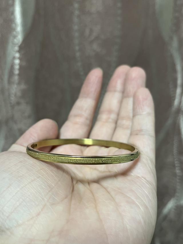 กำไลข้อมือแฟชั่น ทั้งชายและหญิง