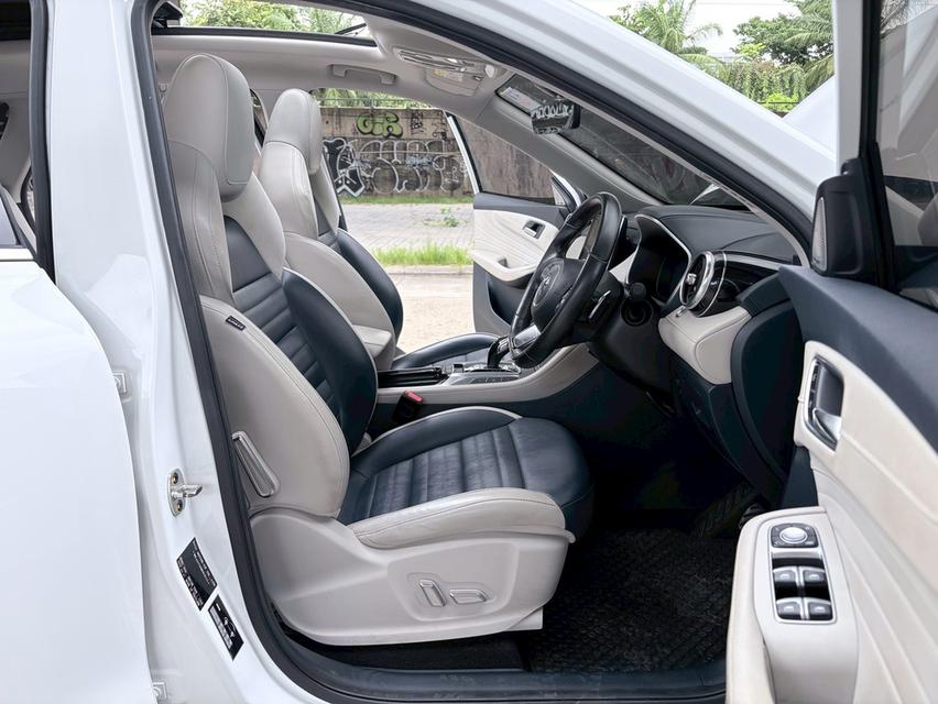 2021 MG HS 1.5 PHEV AT มือเดียวป้ายแดง รุ่นท๊อป Sunroof รูปที่ 13