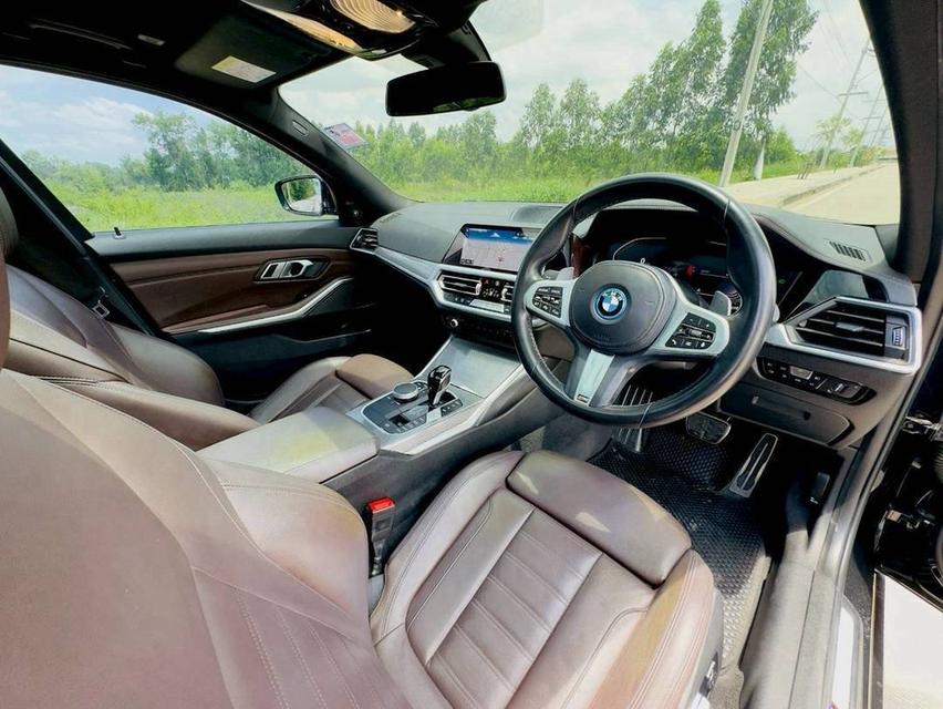 (แจ้งรหัสรถ YO7755) 🚩 BMW 330e M SPORT G20 LCI ปี 2022 จด 2023 รูปที่ 10