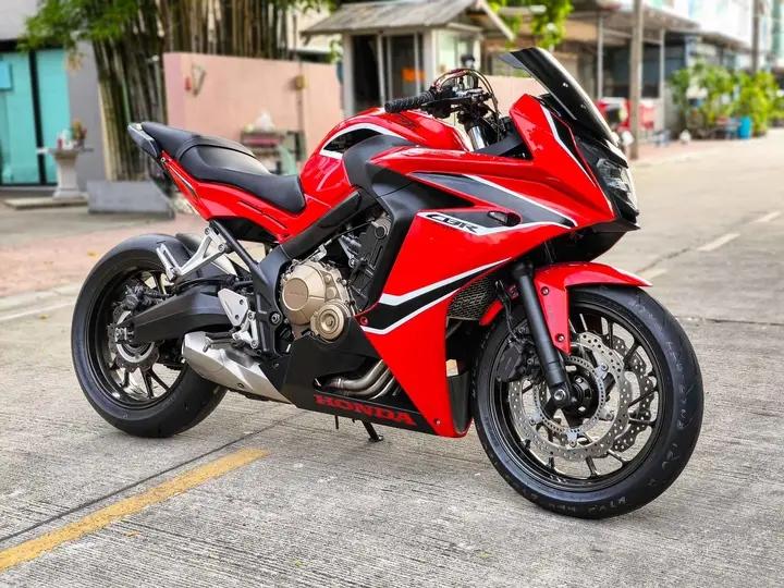 Honda CBR650 สวยๆ