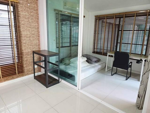 ให้เช่าบ้านเดี่ยว 2 ชั้น 87 ตร.ว. หมู่บ้านมัณฑนา เลค วัชรพล สุขาภิบาล 5 ถ.สายไหม 56 โซนทะเลสาบ 4