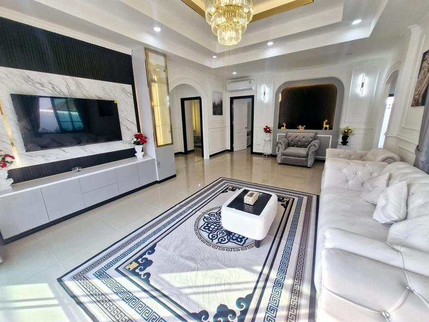 For Rent Pool Villa Pattaya  8