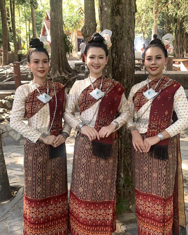 รำไทย รำแก้บน รำแก้บนเขาใหญ่ บริการรำแก้บน รูปย่อยที่ 3