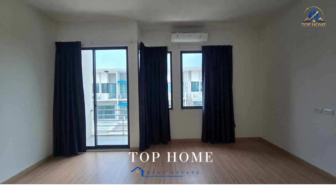 ขายทาวน์โฮม 3 ชั้น โครงการ เจ แกรนด์ สาทร–กัลปพฤกษ์ (J Grand Sathorn-Kanlapaphruek) 9