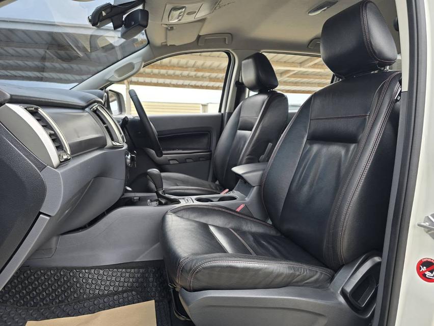 Ford Ranger Dcab 2.2 XLT ปี 2018  เจ้าของเดียว 11
