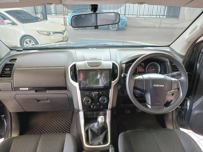 ขายรถ Isuzu D-max 1.9L ddi Space-cab Hi-Lander ปี 2018 สีเทา เกียร์ธรรมดา  16