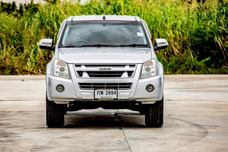 Isuzu D-Max Hi-Lander Cab4 2.5 Ddi iTEQ ABS EBD เกียร์ธรรมดา ปี 2010 สีเทา สวยสภาพดี