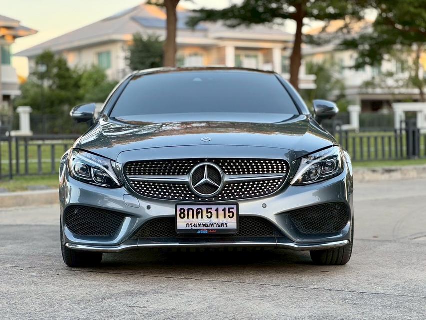 รหัสรถ AVA5115 💢 Benz C250 Coupe AMG Dynamic รุ่น Top หลังคาแก้ว ปี 2018 W205