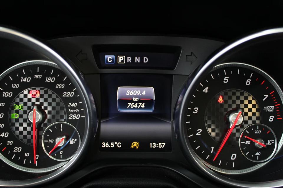 รหัสรถ JRS4000 Mercedes-Benz SLC 300 ปี 2017 AMG Dynamic 6