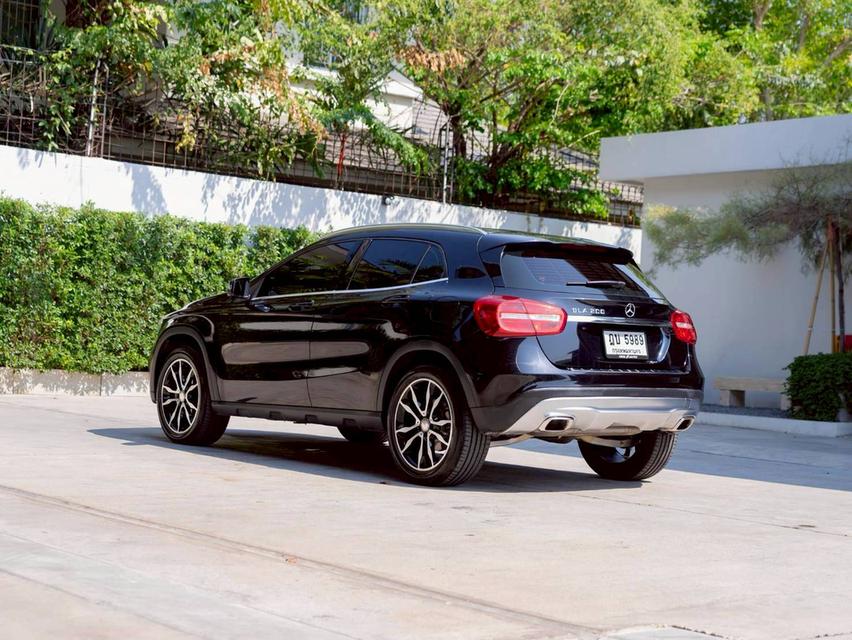 Mercedes Benz GLA200 1.6 Urban ปี 2015 รูปที่ 7