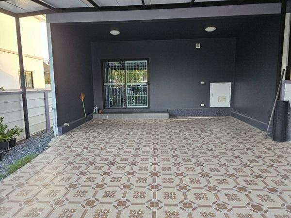 ขายด่วน บ้านทาวเฮ้าส์ หมู่บ้านศิวาลัย บางสมัคร บางปะกง ฉะเชิงเทรา สภาพใหม่ เนื้อที่ 42 ตรว. โทร 0632359638 2