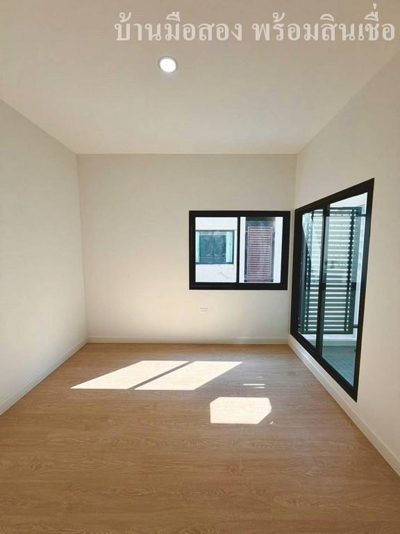 โครงการซิกเนเจอร์ ถนนวัชรพล 15