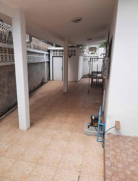 ให้เช่า บ้านเดี่ยว หมู่บ้านอยู่เจริญ 542 ซอยประชาราษฎร์บำเพ็ญ 24 ใกล้สนง.เขตห้วยขวาง เหมาะอยู่อาศัย เดินทางสะดวก 16