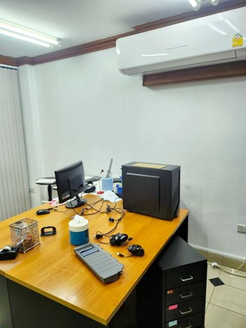 ถูกที่สุดในย่านเยาวราช ให้เช่าอาคารพาณิชย์ 4 ชั้น 19 ตร.วา.MRTสามยอด280 ม. ดิโอลด์สยาม เจริญกรุง 310 ตร.ม. 3 นอน 2 น้ำ ต 5