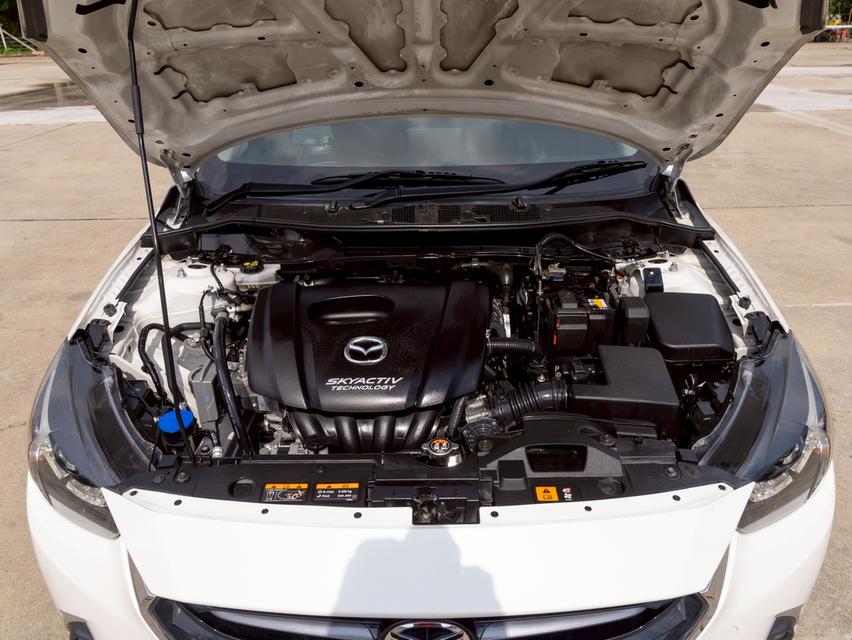 รหัสรถ 12AT2258 Mazda 2 1.3 Skyactiv High Connect | ปี : 2018 18