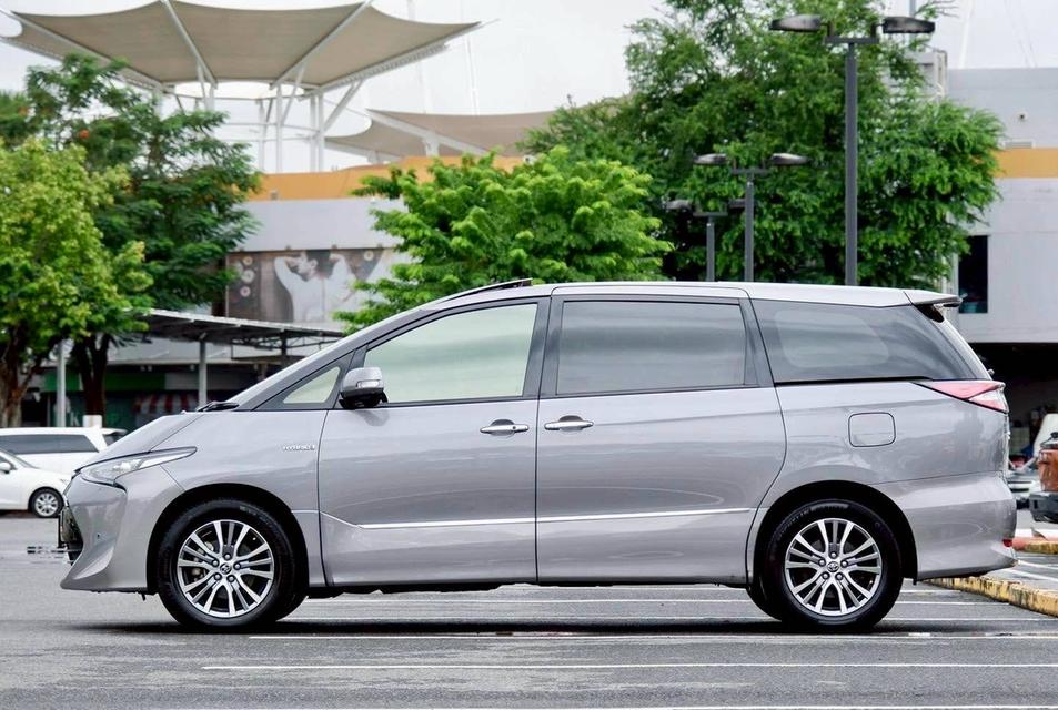 รหัสรถ PR2000 + Toyota Estima Aerus E-Four Hybrid โฉม Minorchnage ปี 2017