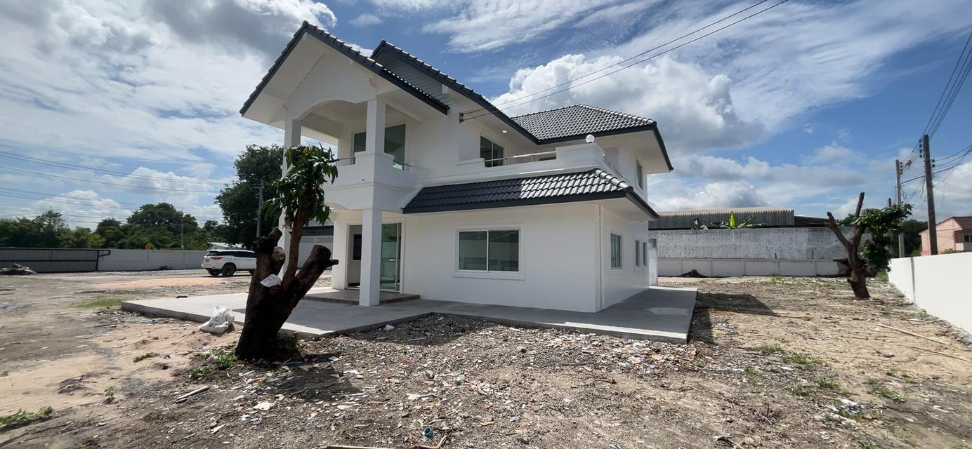 บ้านพร้อมโกดัง ชลบุรี ทำเลเมือง ที่ดินใหญ่ 567 ตร.ว. พื้นที่ใช้สอยเยอะ 6