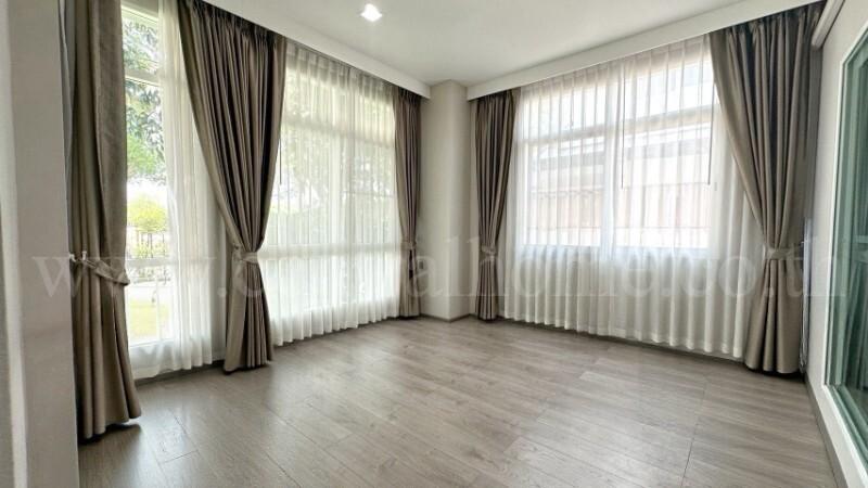 บ้านเดี่ยว มัณฑนา วงแหวน - บางบอน วิวทะเลสาบ Type ใหญ่ที่สุดในโครงการ 12