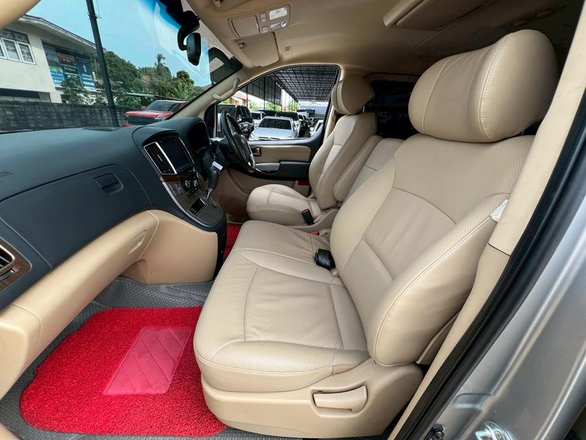 ปี 2018 HYUNDAI H1, DELUXE เจ้าของเดียว 16