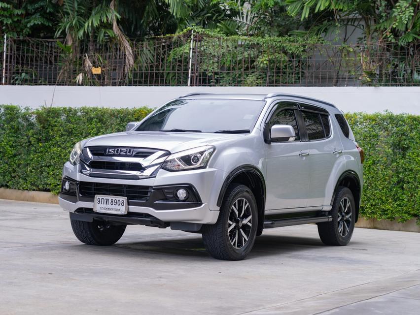 ISUZU MU-X 1.9 The Onyx SUV 2020 āļĢāļđāļāļĒāđāļāļĒāļāļĩāđ 3