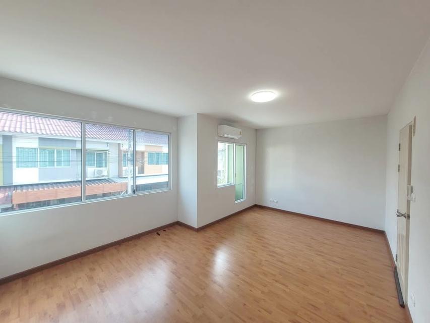 ให้เช่า บ้านเดอะทรัสต์ ทาวน์ วงแหวน ลําลูกกา คลอง 5 7