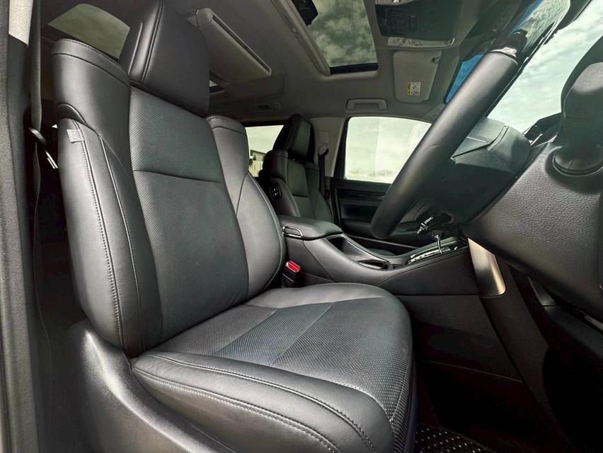 รหัสรถ PEAT2992 🚙🚐TOYOTA ALPHARD​ SC  ปี​ 23  12