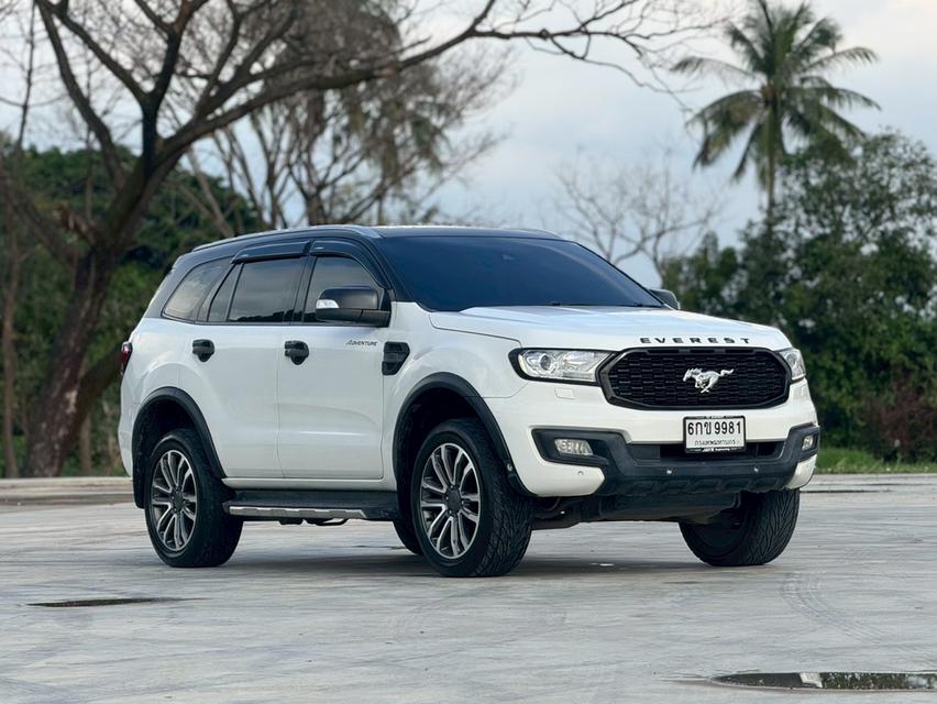 FORD EVEREST Wagon 4dr Titanium 7st Auto 6sp 2WD 2.2 DCT Y17สีขาว เกียร์ออโต้