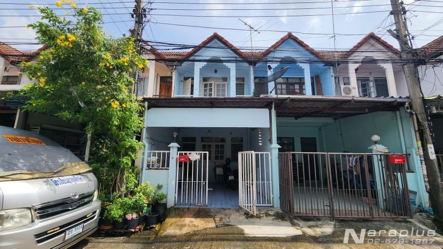 68050718 : ขายทาวน์เฮ้าส์ 2 ชั้น บนเนื้อที่ขนาด 17ตร.ว. หมู่บ้านราณี 3 ถนนนวมินทร์ 135 กรุงเทพฯ ขายถูกสุดในโครงการ กำไรตั้งแต่วันซื้อ กู้ได้ 100% 1