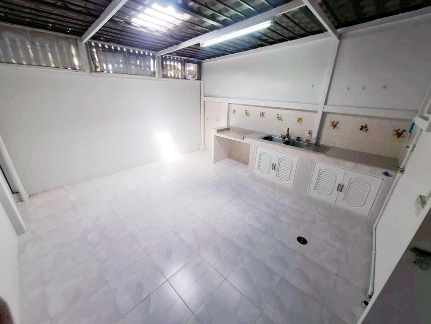 ***ให้เช่า ทาวน์เฮ้าส์ กิตตินคร ซอยมังกร (ราคาไม่แพง!!!) ใกล้ ถ.เทพารักษ์ 8