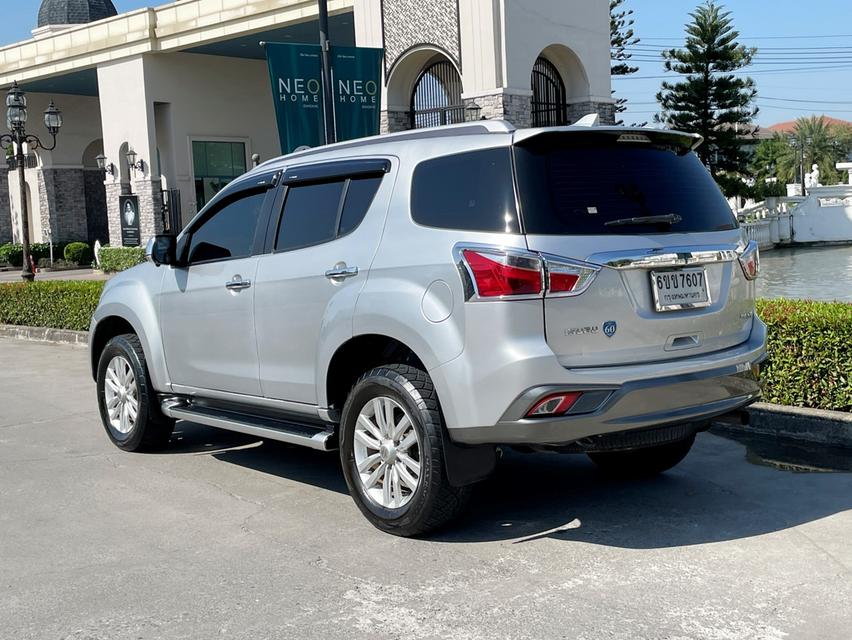 ISUZU MU-X 3.0 DA DVD 2WD ปี 2017 (รุ่นท็อป โฉม 60 ปี) 2