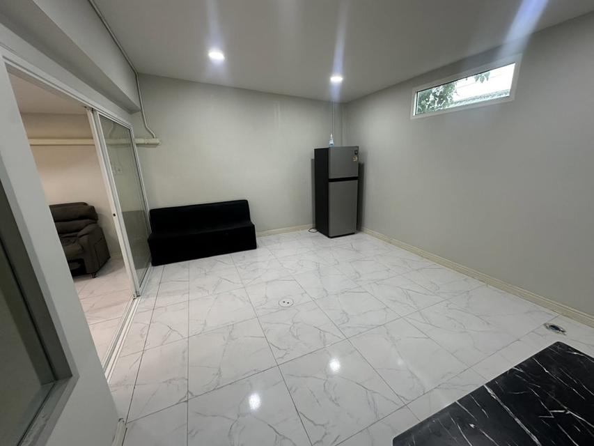 ให้เช่าทาวน์โฮม / Home Office 4 ชั้น หลังใหญ่ หมู่บ้านสินธานี รัชดา ลาดพร้าว / ซอยลาดพร้าว 80 6