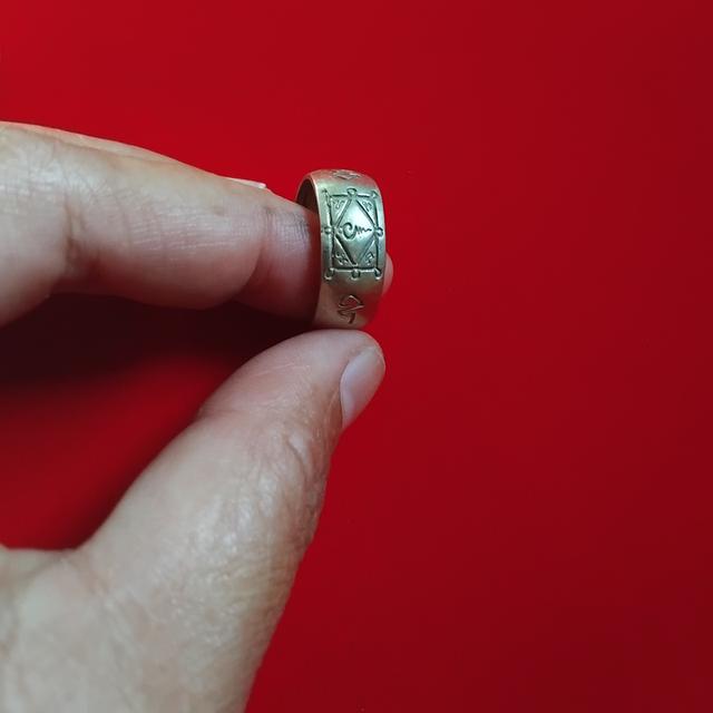 พระบ้านเก็บเก่า แหวนพระหลวงพ่อกวยเก่าๆ 5