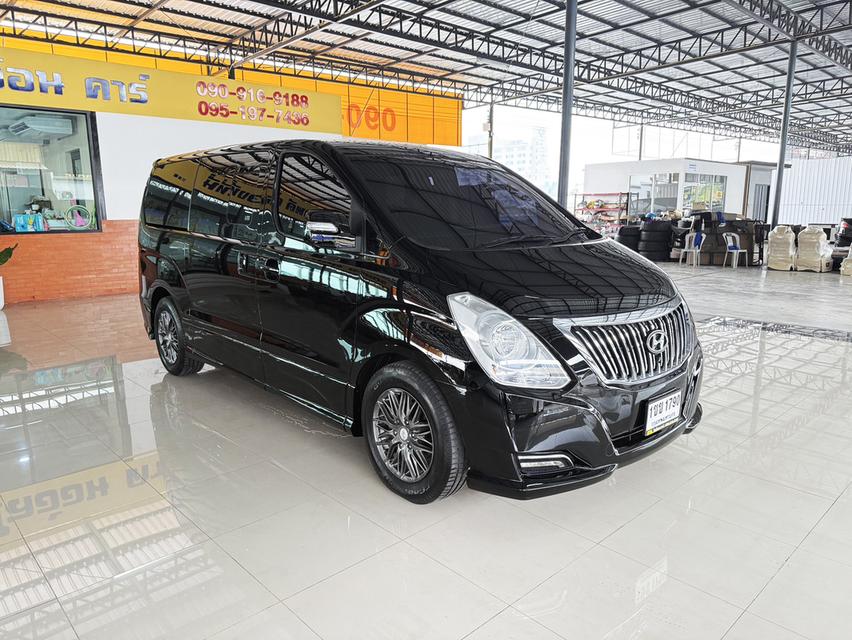 Hyundai Grand Starex 2.5 VIP (ปี 2018) Wagon AT 3