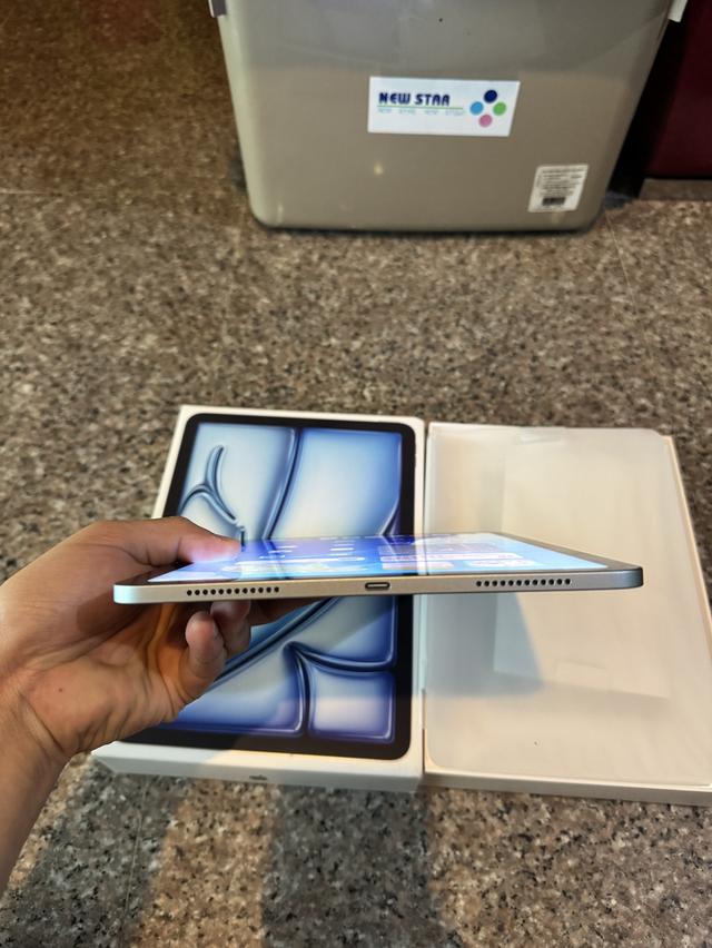 ขายiPadAir7ใหม่ล่าสุดM3สีBlue128กิ๊กอายุ2วันยังไม่ได้ใช้งานประกันสิงหาปีหน้าถูกๆ