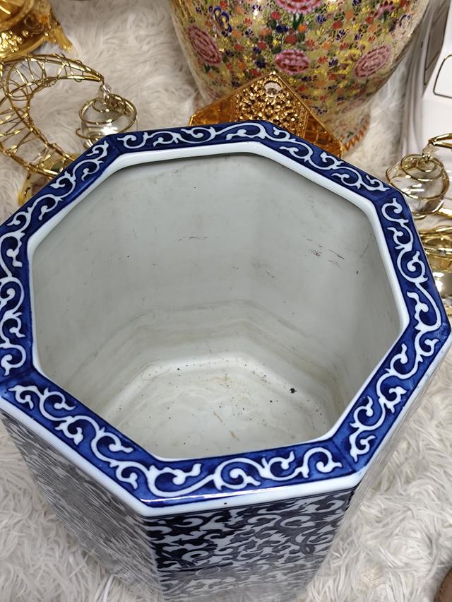 ANTIQUE CHINESE BRUSH POT PORCELAIN OCTAGON BLUE AND WHITE, 19TH CENTURY, NR. รูปที่ 6