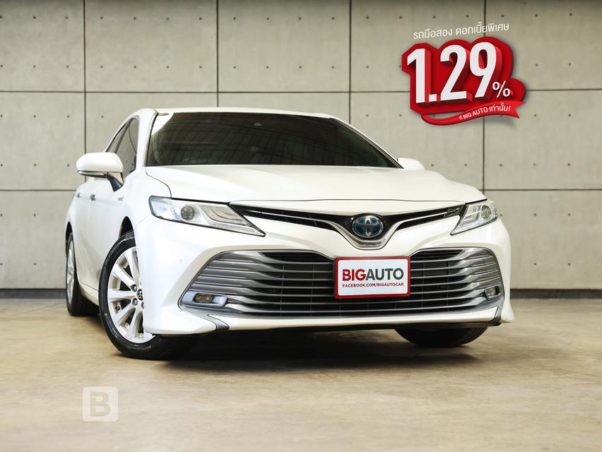 2019 Toyota CAMRY 2.5 (ปี 18-24) Hybrid Premium Sedan AT