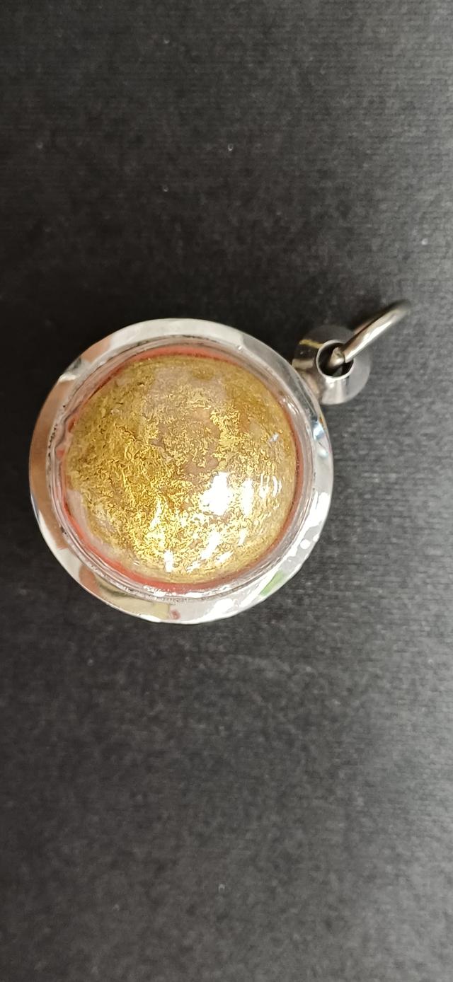 ลูกอมหลวงปู่มและสายเกจิให้เช่ารวม