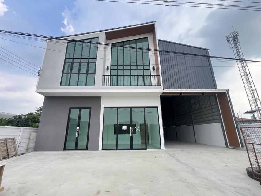 ขายโกดัง พร้อมออฟฟิศ 2ชั้น สร้างใหม่ ขนาด ย่าน คลอง4 ลาดสวาย ลำลูกกา 1