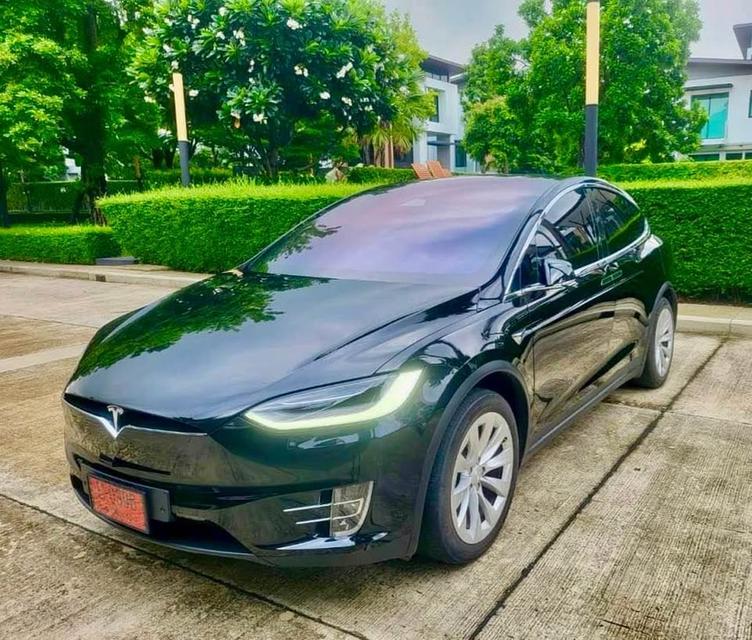 2021 Tesla Model X Long Range Plus 3