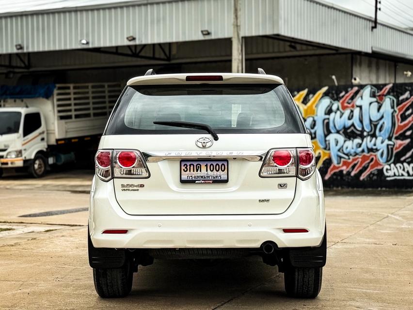 Toyota Fortuner 3.0V ปี12